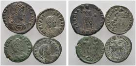 Kaiserzeit
Arcadius 383-408
Lot (4 Stücke): Bronzemünzen. Panzerbüste mit Diadem nach rechts / Kaiser mit Standarte und Globus nach rechts stehend (...