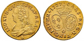 Frankreich-Königreich
Louis XV. 1715-1774
Louis d'or aux lunettes 1727 -Riom-. Brustbild nach links / Krone über zwei Ovalwappen. Gad. 340, Dupl. 16...