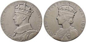 Großbritannien
George VI. 1937-1953
Mattierte Silbermedaille 1937 von P. Metcalfe, auf seine Krönung. Gekröntes Brustbild nach links / Gekröntes Bru...