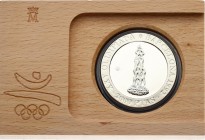 Spain 2000 Pesetas 1990 Olympics Barcelona '92. Juan Carlos I(1975-2014). Averse: Conjoined busts of King and Crown Prince right. Reverse: Human Pyram...