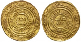 FATIMID: al-Âmir al-Mansur, 1101-1130, AV dinar (4.35g), al-Iskandariya, AH523, A-729, Nicol-2468, slightly wavy surfaces, rare date, EF, R. 

Estim...