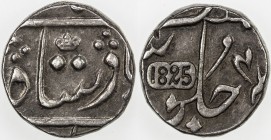 BOMBAY PRESIDENCY: AR ½ rupee (5.86g), Bombay, 1825, KM-217.2, East India Company issue, Persian inscription, couplet // Persian-julus, mintname, and ...