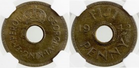 FIJI: Republic, penny, 1942-S, KM-7a, two-year type, NGC graded MS65.

Estimate: USD 90 - 120