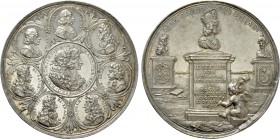 RÖMISCH-DEUTSCHES REICH. Habsburg. Joseph I (1705-1711). Auf seine Krönung zum römisch-deutschen König in Augsburg. Silbermedaille (1690) von P. H. Mü...