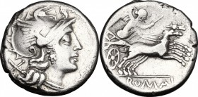 Anonymous issue. AR Denarius, 157-156 BC. D/ Head of Roma right, helmeted. R/ Victory in biga right, holding reins and goad. Cr. 197/1a. AR. g. 3.75 m...