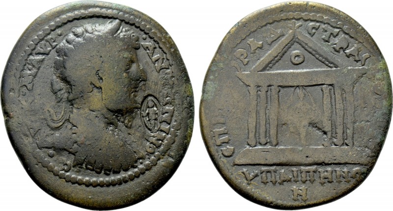 LYDIA. Hypaepa. Caracalla (198-217). Ae. 

Obv: AV KAI M AVP ANTΩNЄINOC. 
Lau...