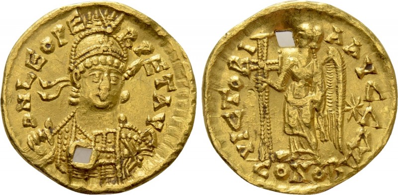 LEO I (457-474). GOLD Solidus. Constantinople. 

Obv: D N LEO PERPET AVG. 
He...