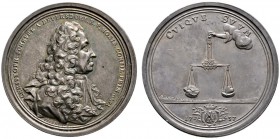 Nürnberg, Stadt
Silbermedaille 1737 von A. Vestner, auf den Juristen und Ratsherrn Christoph Scheurl. Dessen Brustbild mit Allongeperücke nach rechts...
