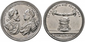 Nürnberg, Stadt
Silbermedaille 1755 von P.P. Werner, auf die 200-Jahrfeier des Religionsfriedens. Die geharnischten Brustbilder Karls V. und Franz I....