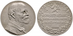 Nürnberg, Stadt
Mattierte Silbermedaille 1909 unsigniert, auf den 70. Geburtstag von Johann Christoph Stahl. Dessen Büste nach rechts / Gekreuzter Sc...