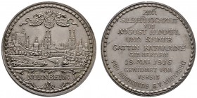 Nürnberg, Stadt
Versilberte Bronzemedaille 1916 von Lauer, auf die Silberne Hochzeit von August Hummel (Medailleur) und seiner Frau Katharine - gesti...
