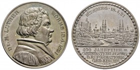 Nürnberg, Stadt
Silbermedaille 1921 von Lauer (nach dem Modell von A. Hummel, verlegt von C.F. Gebert), auf die Grundsteinlegung der Reformations-Ged...