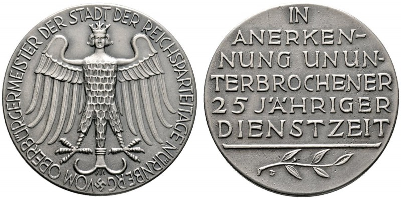 Nürnberg, Stadt
Matt versilberte, bronzene Prämienmedaille o.J. (1936-1945) des...