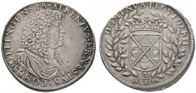 Öttingen
Albrecht Ernst 1659-1683
Gulden zu 2/3 Taler 1674. Geharnischtes Brustbild nach rechts, darunter Signatur IC-M / Gekröntes Wappen auf Lorbe...