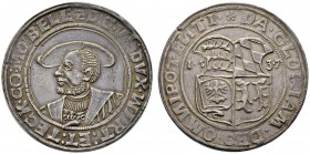 Württemberg
Herzog Ulrich 1498-1550
Taler 1537. Brustbild des Herzogs mit großem Barett (Typ 4) und einfacher Kette nach links / Quadriertes Wappen ...