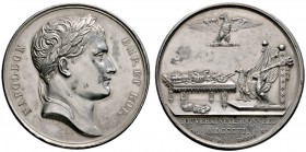 Württemberg
Friedrich II./I. 1797-1806-1816
Silbermedaille 1806 von B. Andrieu, auf die Verleihung der Souveränitäten. Belorbeerter Kopf Kaiser Napo...