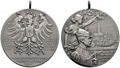 Schützenmedaillen einzelner Städte
Isny
Tragbare, mattierte Silbermedaille 1903 von Mayer und Wilhelm, auf das 400-jährige Jubiläums-Fest­schießen d...