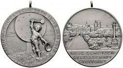 Schützenmedaillen einzelner Städte
Stuttgart
Tragbare, mattierte Silbermedaille 1912 von Mayer und Wilhelm, auf das Fahnenweih-Festschießen der Neue...