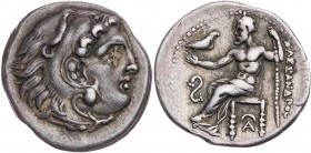 MAKEDONIEN, KÖNIGREICH
Alexander III., 336-323 v. Chr. AR-Drachme 323-317 v. Chr. (postum) Lampsakos Vs.: Kopf des Herakles mit Löwenskalp n. r., Rs....