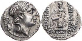 SYRIEN KÖNIGREICH DER SELEUKIDEN
Demetrios I. Soter, 162-150 v. Chr. AR-Drachme 158-150 v. Chr. Ekbatana Vs.: Kopf mit Diadem n. r., Rs.: Apollon sit...