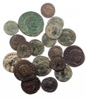 Lot, römische Münzen AE-Prägungen der Spätantike, darunter Maximianus Herculius, Maxentius, Constantinus I., Constantius II. Caesar, Constantius II., ...