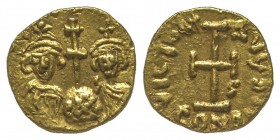 Justinianus et Tiberius
1/4 Solidus, atelier en Sardaigne, AU 0.97 g. Ref : Hahn 9, Sear 1434, Piras 53 Conservation : Superbe. Très Rare