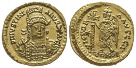 OSTROGOTHS
Théoderic 493-526
Solidus au nom et au type de Justinien Ier (527-565), Rome, 527-536, AU 4.44 g. 
Ref : Hahn 28, MEC 122
Conservation : FD...