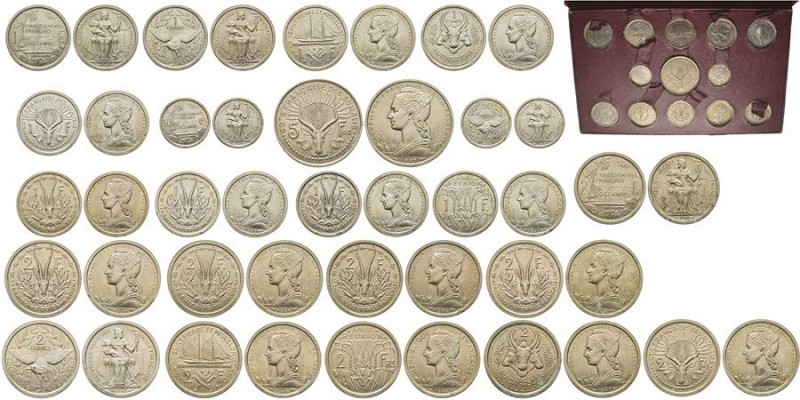 Afrique
Coffret Monnaie de Paris comprenant dix essais de 2 francs, dix d’1 fran...