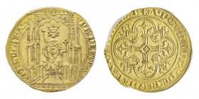 Philippe VI de Valois 1328-1350 
Double Royal d'or, Ière émission du 6 avril 1340, AU 6.78 g.
Avers : Le Roi assis dans une stalle gothique avec balda...