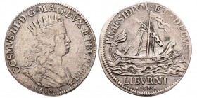 LIVORNO
Cosimo III de' Medici 1670-1723
1/2 Tollero, 1683, AG 13.26 g.
Ref : MIR 75 (R2), CNI 18, Ravegnani-Morosini 17 
Conservation : TTB+. Rare