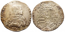 MILANO Carlo II 1665-1700 
Filippo, 1676, AG 27.45 g.
Ref : MIR 387/1, Crippa 3
Conservation : TTB+