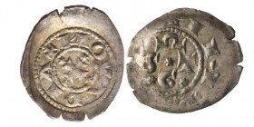 NOVARA
a nome di Enrico VI XII-XIII Secolo 
Denaro scodellato, Mi 0.45 g.
Avers : Croce
Revers : Lettere S T G sormontate da omega Ref : MIR 880, CNI ...