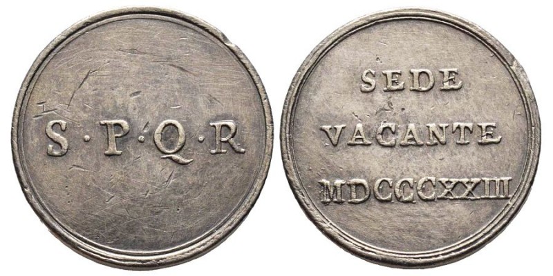 Sede Vacante 1823 
Medaglia in metallo bianco emessa dai Conservatori della Citt...