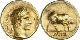 EMPIRE ROMAIN
Octave auguste (27 av. J.C. - 14 ap. J.C.). Aureus 10 av. J.C., Lyon.
Av. Tête laurée à droite. Rv. Taureau à droite.
C. 222. 7,91 g....
