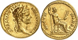 EMPIRE ROMAIN
Tibère (14-37). Aureus, Lyon.
Av. Tête laurée à droite. Rv. Livie assise à droite.
Cal. 305a. 7,94 g.
Superbe