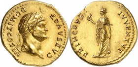 EMPIRE ROMAIN
Domitien (81-96). Aureus 74, Rome.
Av. Tête laurée à droite. Rv. Princeps juventutis marchant à gauche.
Cal. 912. 7,25 g.
Provenance...