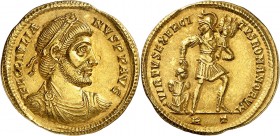 EMPIRE ROMAIN
Julien II (360-363). Solidus, Rome.
Av. Buste diadémé et cuirassé à droite. Rv. Julien II en habit militaire debout à gauche, tenant u...