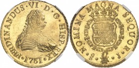 CAMBODGE
Ferdinand VI (1746-1759). 8 escudos 1751, Santiago.
Av. Buste habillé à droite. Rv. Écu couronné et entouré du collier de l’ordre de la Toi...