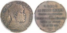 ÉTHIOPIE
Ménélik II (1889-1913). Médaille en bronze au module du Birr frappé à l’occasion de la visite du prince Taffari (futur roi Haïlé Sélassié Ie...
