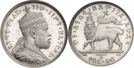 ÉTHIOPIE
Ménélik II (1889-1913). 1/4 Birr 1887 (1894), Paris, frappe sur flan bruni.
Av. Buste couronné à droite. Rv. Lion couronné à gauche.
KM. 3...