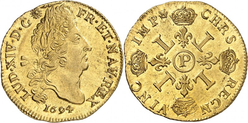 FRANCE
Louis XIV (1643-1715). Double louis aux quatre L 1694 P, Dijon, flan neu...
