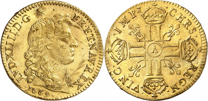 FRANCE
Louis XIV (1643-1715). Louis d’or au buste juvénile nu 1669, Paris.
Av....