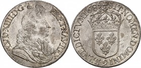 FRANCE
Louis XIV (1643-1715). Écu au jabot 1685 9, Rennes.
Av. Buste cravaté à droite. Rv. Écu de France couronné.
G. 213. Dup. 1500. 27,10 g.
PCG...