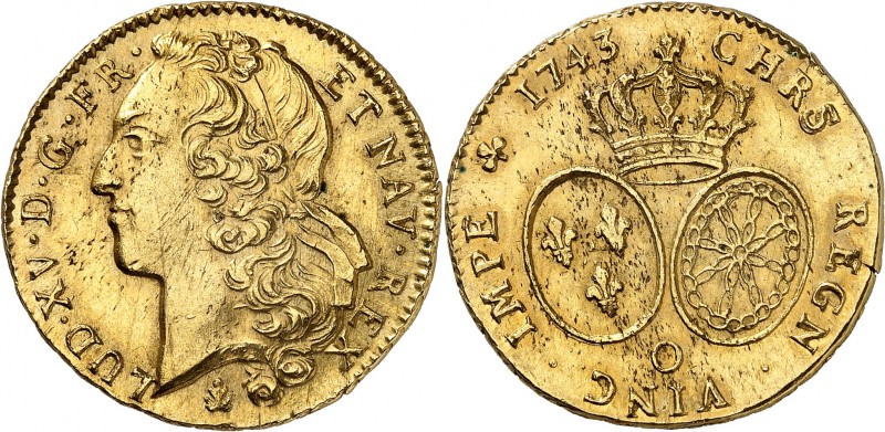FRANCE
Louis XV (1715-1774). Double louis d’or au bandeau 1743 O, Riom.
Av. Tê...