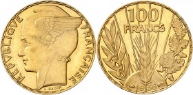 FRANCE
IIIe République (1870-1940). 100 francs or Bazor 1936, flan bruni.
Av. Tête de Marianne avec casque ailé à gauche. Rv. Epi de blé sous la val...