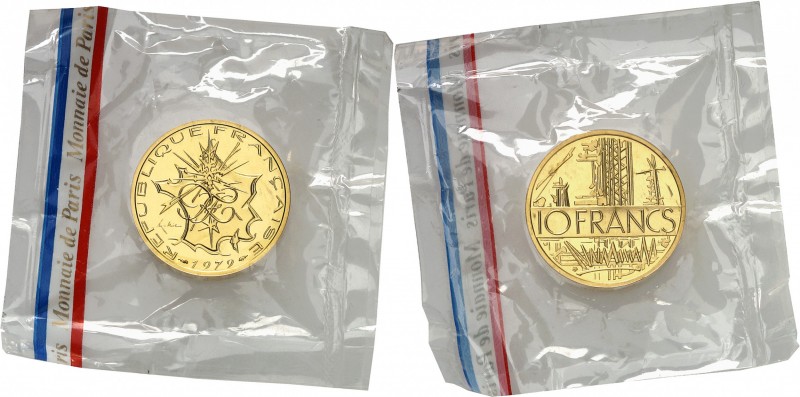 FRANCE
Ve République (1958 à nos jours). 10 francs 1979, piéfort en or.
Av. Ca...