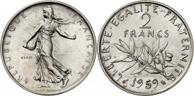 FRANCE
Ve République (1958 à nos jours). 2 francs 1959, essai en argent.
Av. La Semeuse à gauche. Rv. Branche d’olivier, au-dessus la valeur
GEM. 1...