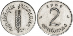 FRANCE
Ve République (1958 à nos jours). 2 centimes 1959, essai en cupro-nickel.
Av. Épi au centre. Rv. Valeur en dessous de la date.
Gem. 8.5.
To...