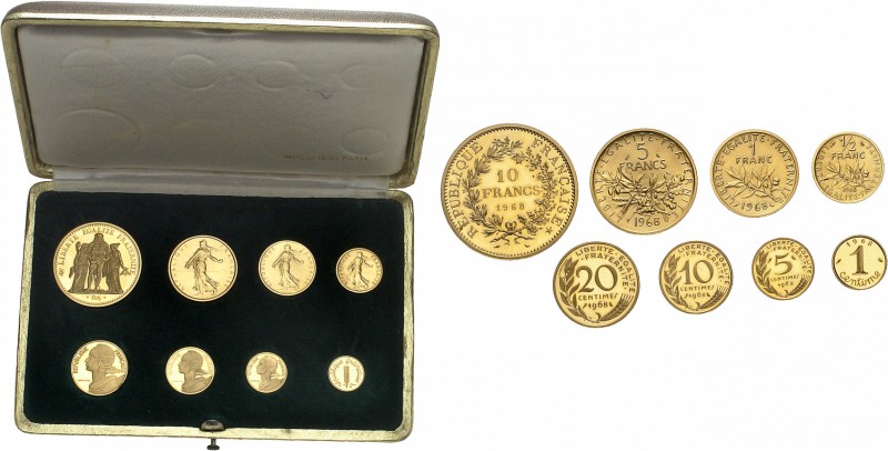 FRANCE
Ve République (1958 à nos jours). Coffret complet de 8 piéforts en or 19...