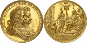 GRANDE-BRETAGNE
Guillaume et Marie (1689-1694). Médaille en or 1691, par Daniel Drappentier d’après Romeyn de Hooghe, frappée en hommage aux poètes a...